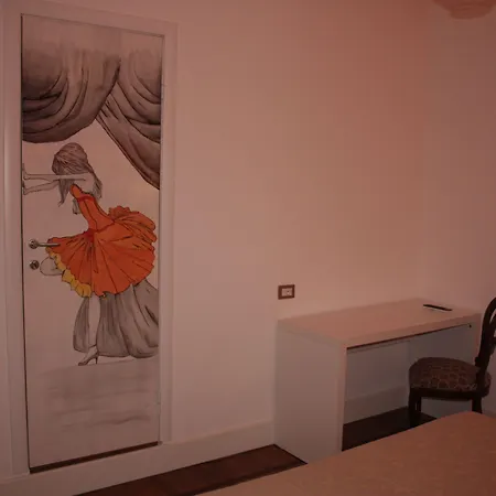 马泽尼大街住宅酒店 3* 斯特雷萨