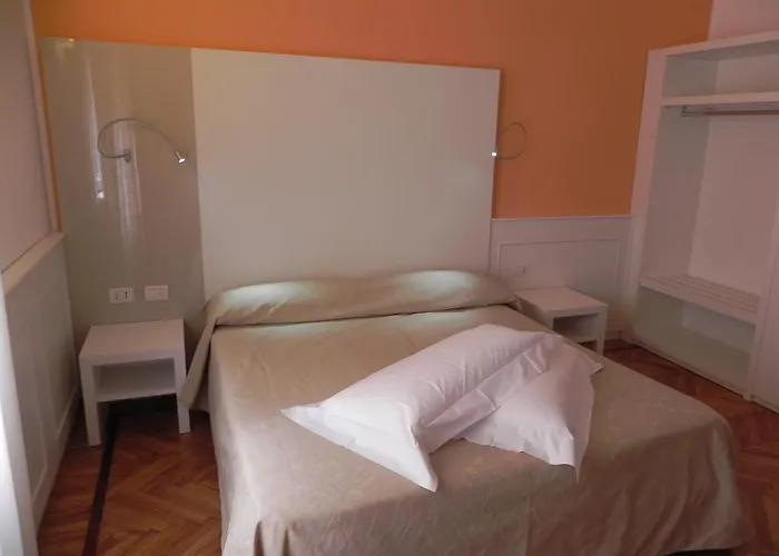 Via Mazzini Bed & Breakfast 4*