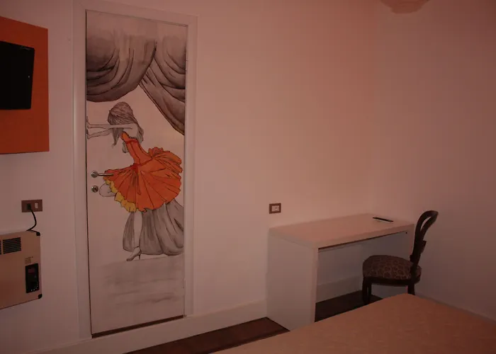 Via Mazzini 4* Стреза