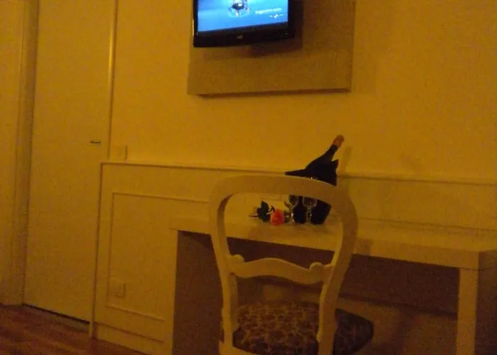 Via Mazzini 4* Стреза