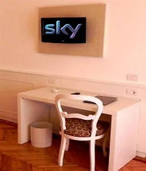 Via Mazzini 4* Стреза