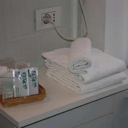 Via Mazzini Bed & Breakfast Stresa